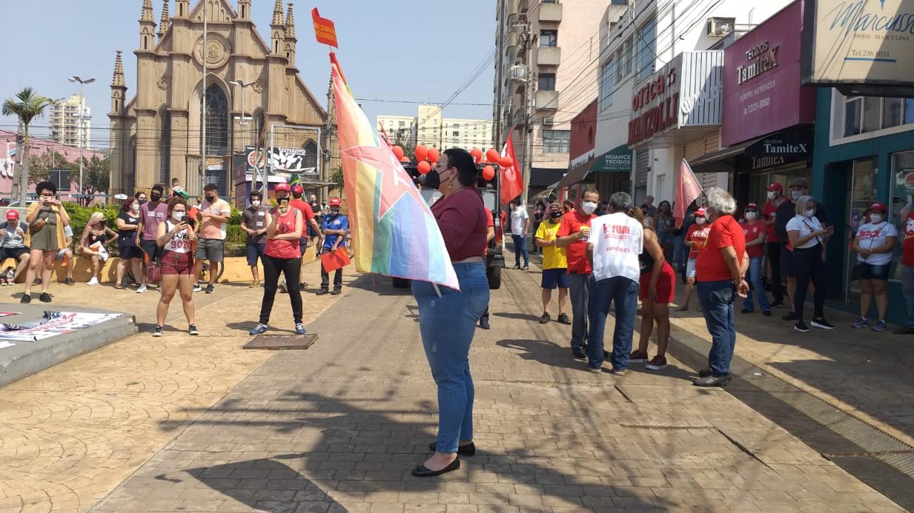 Foto 17 de 17 — Manifestantes fazem ato "Fora Bolsonaro" na Praça Santa Cruz; veja imagens